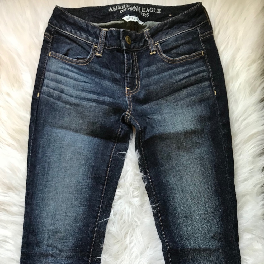 American Eagle Super Stretch Dark Wash Skinny Jean